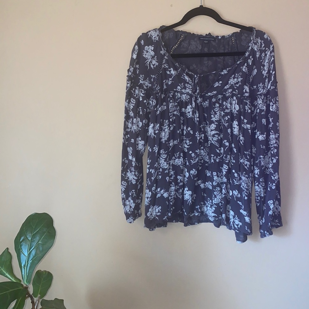 American eagle top